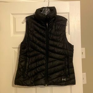 Womens Under Armour black puffer vest